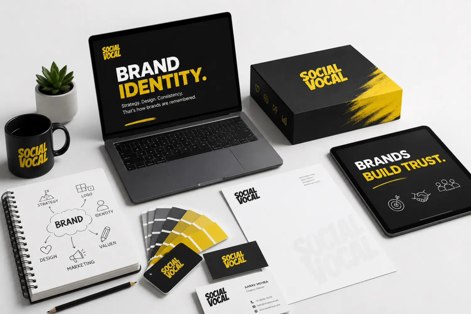 Branding agency in Delhi - Social Vocial creative team collaboration